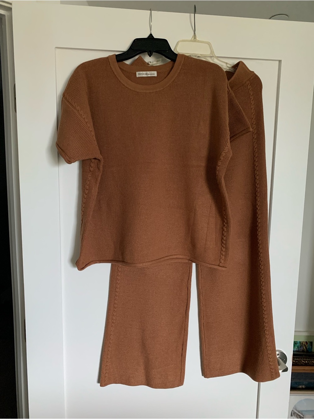 Zenana Outfitters Waffle-Knit Short Sleeve Sweater Set in Rust NWOT 🌴